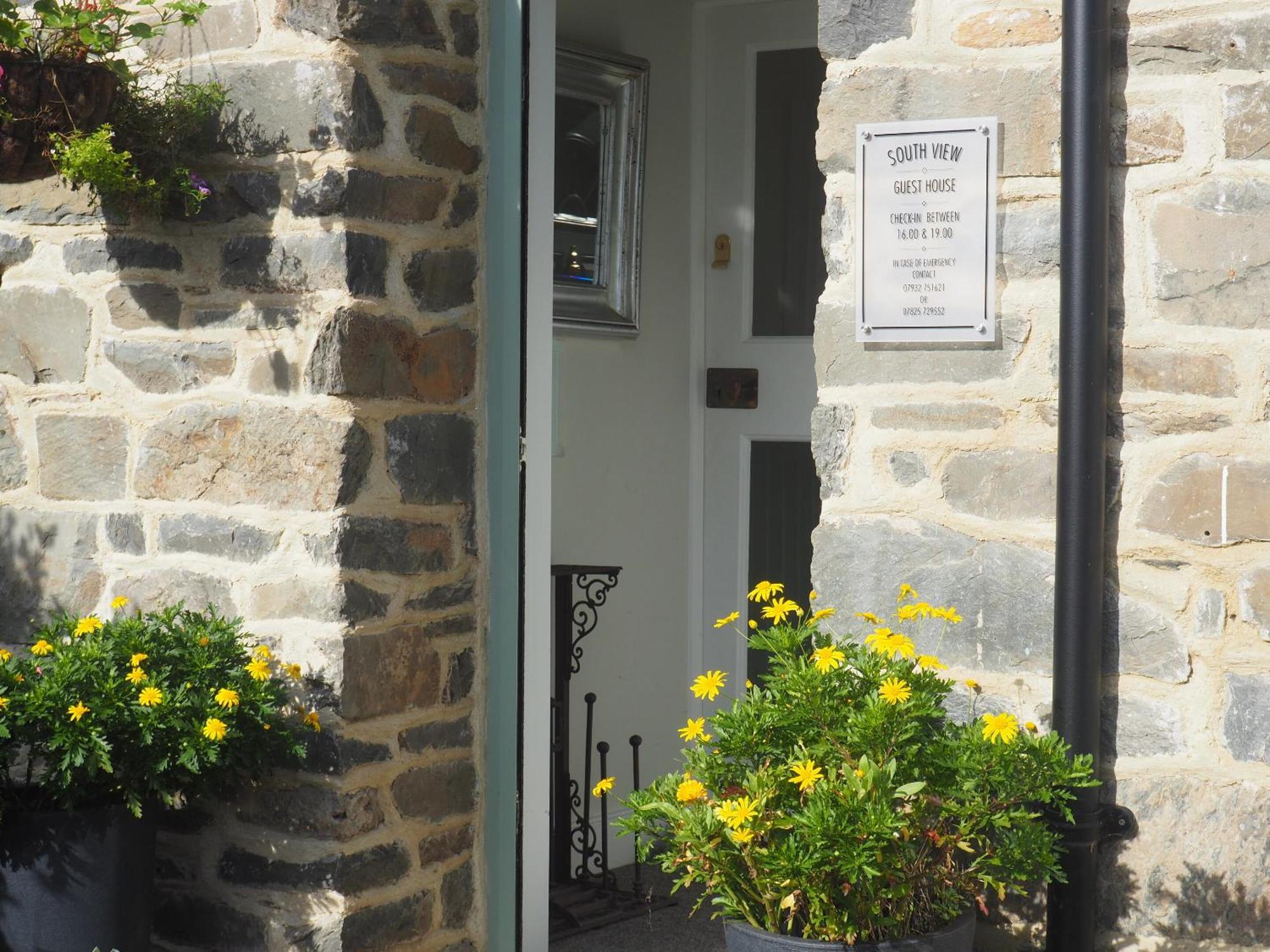 South View Guest House Lynton Exterior photo